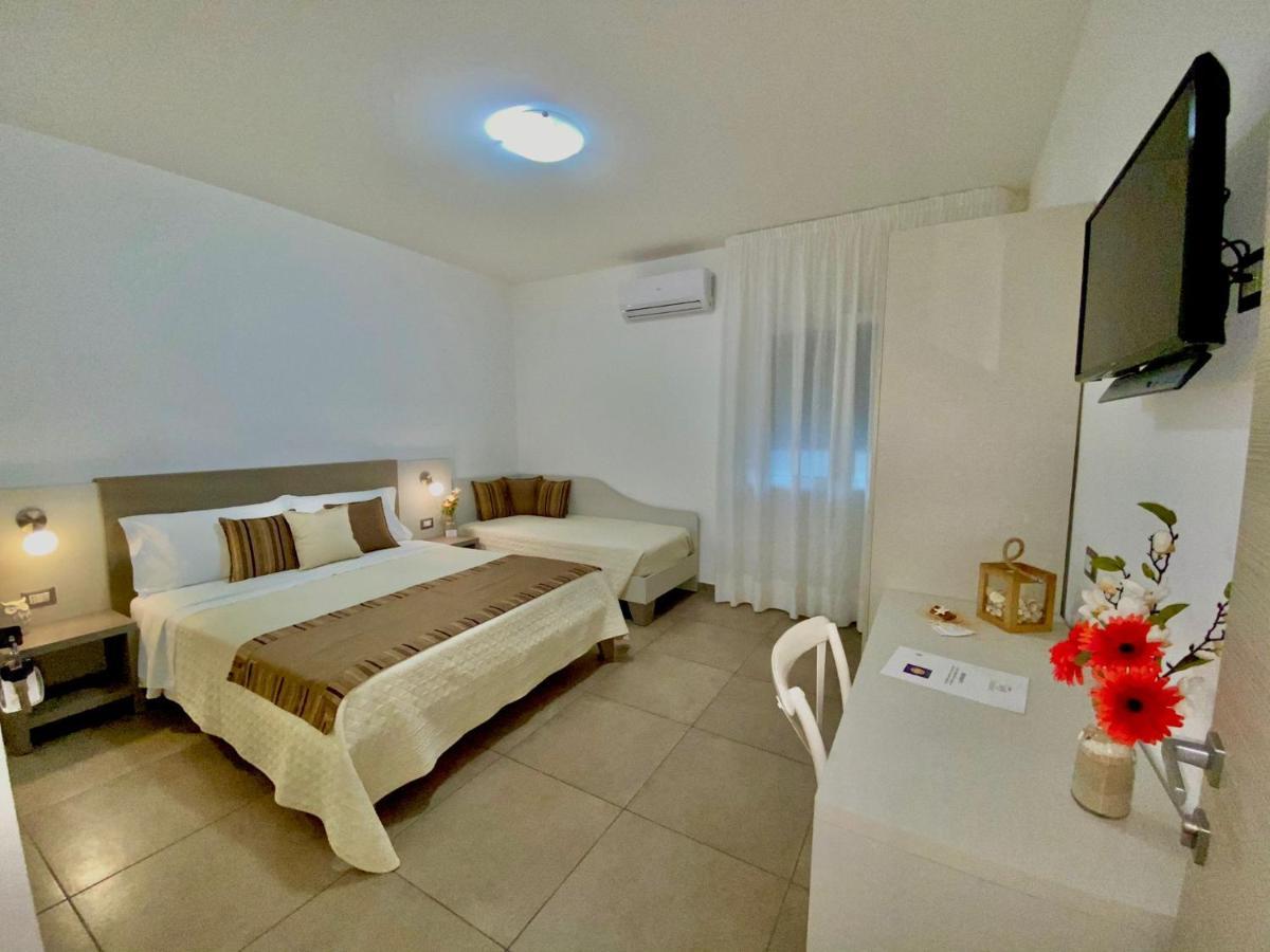 B&B Mimi Porto Cesareo Buitenkant foto