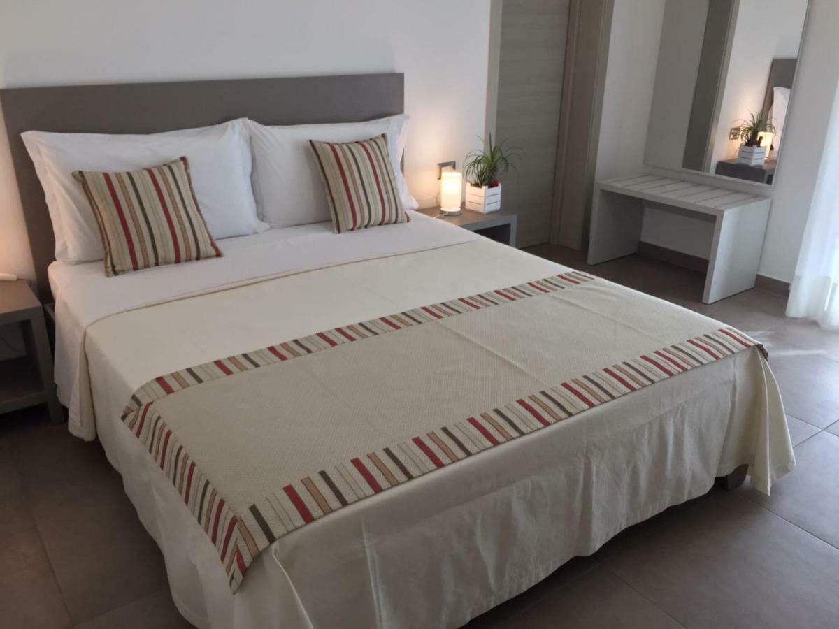 B&B Mimi Porto Cesareo Buitenkant foto