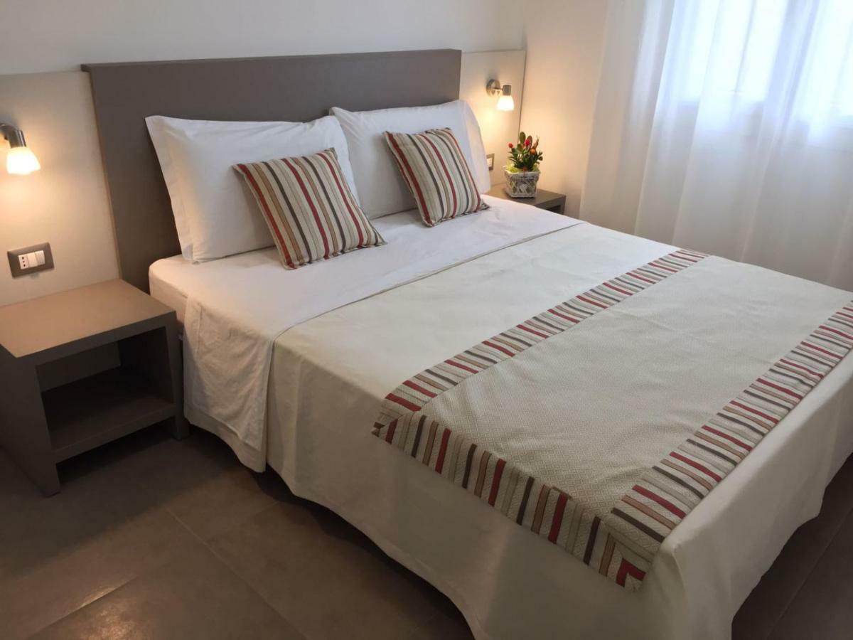 B&B Mimi Porto Cesareo Buitenkant foto